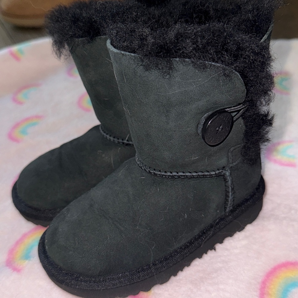 UGG black Bailey Button Boots with Fur Trim